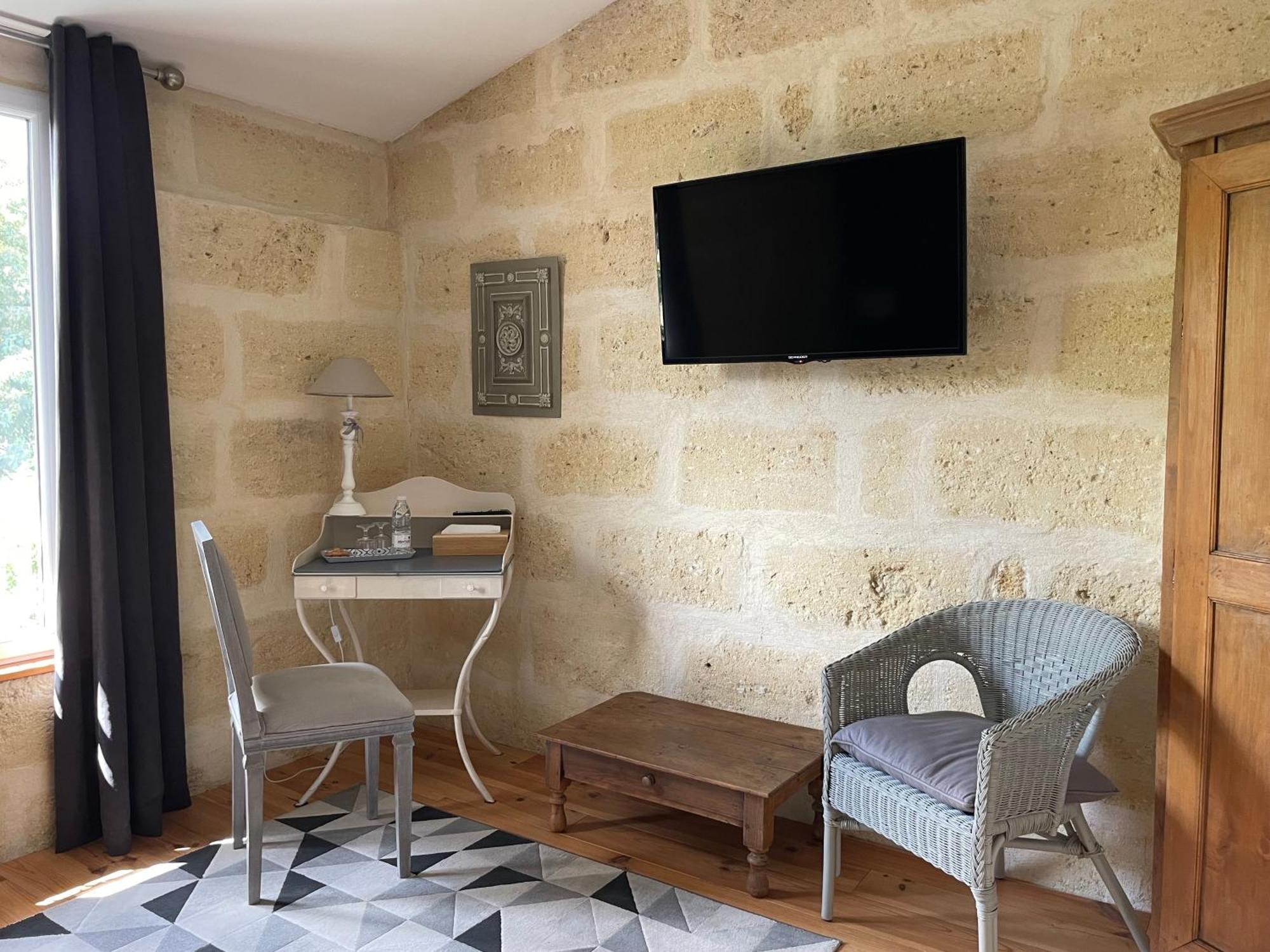 Domaine De Monein Bed & Breakfast Saint-Andre-de-Cubzac Exterior photo
